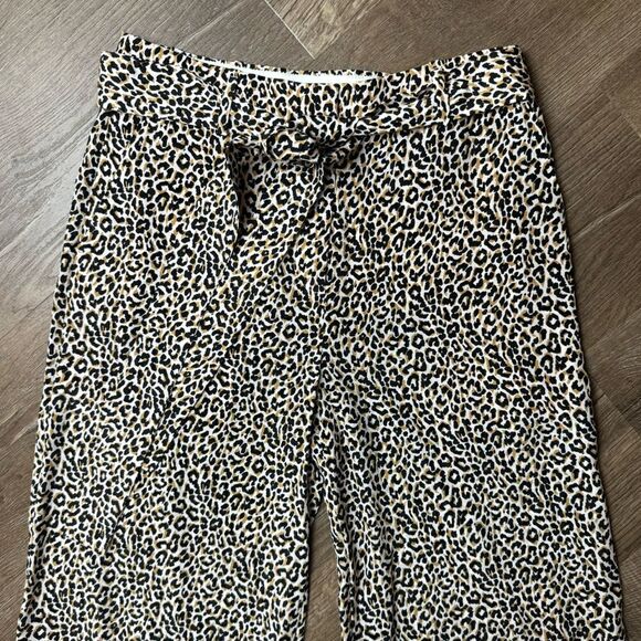 J. Crew | Women's Wide-leg Cropped Pant In Leopard-print Silk - Picture 3 of 10